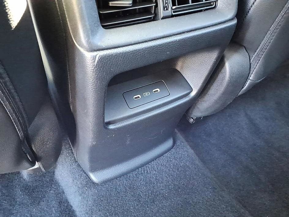 Used 2024 Honda CR-V EX-L image 23