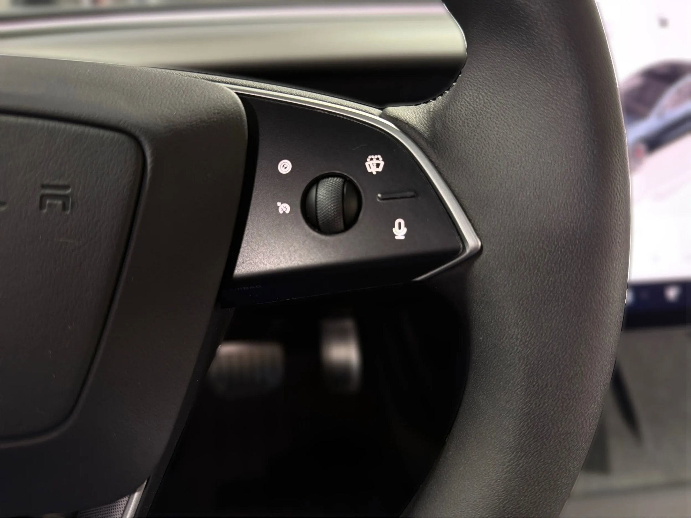 Used 2024 Tesla Model 3 Performance image 33