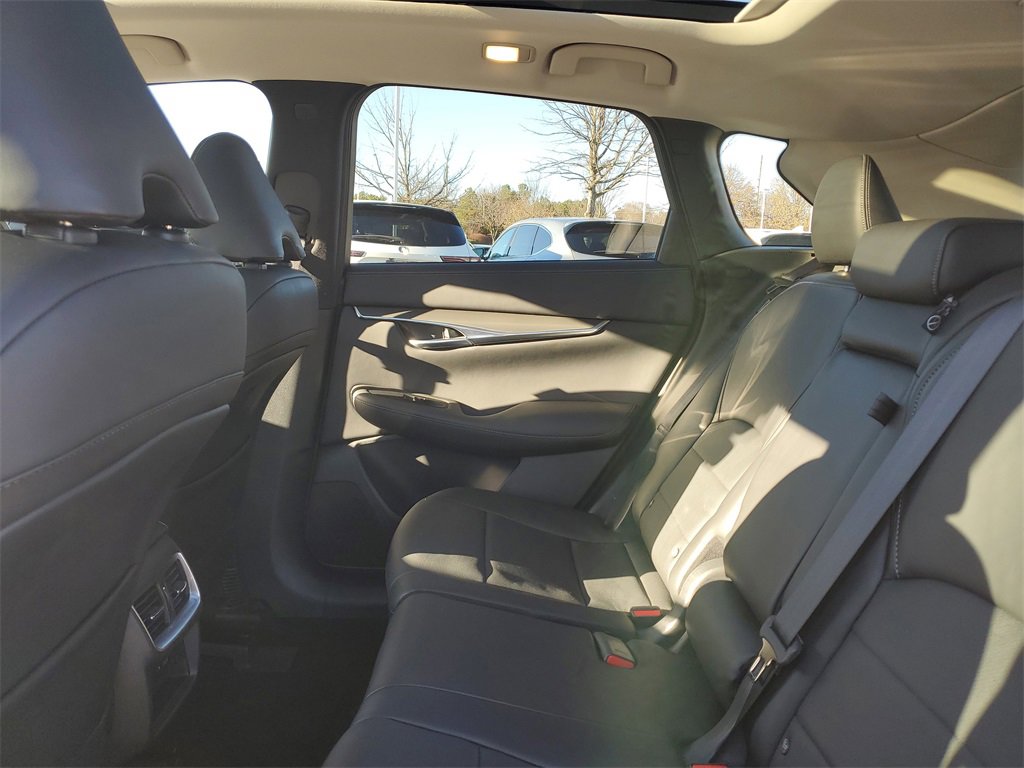 Used 2025 INFINITI QX50 Luxe image 14