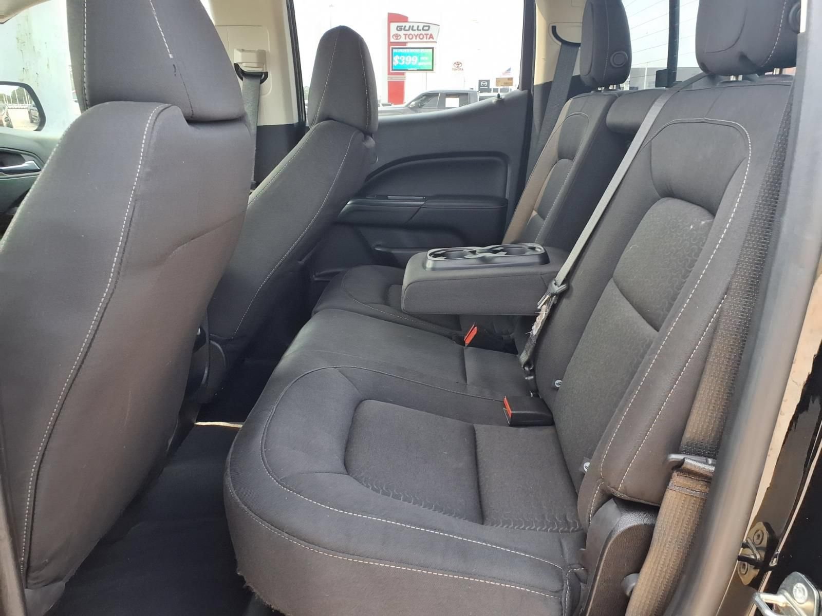 Used 2019 GMC Canyon SLE w/ Elevation Edition RWD image 17