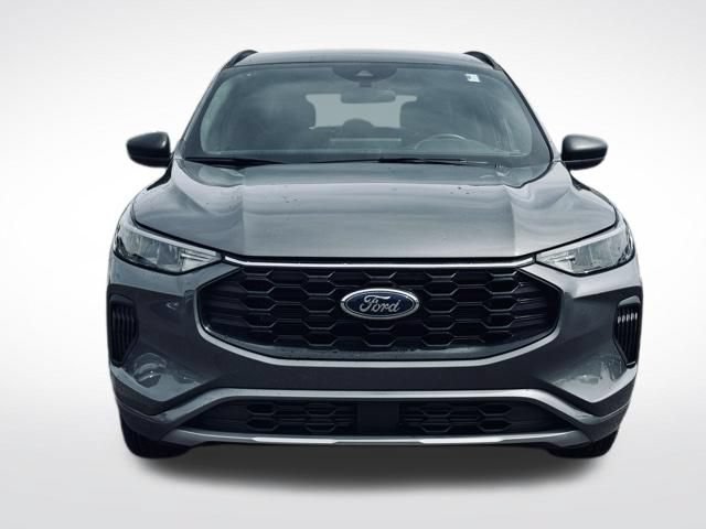 Used 2024 Ford Escape ST-Line w/ Tech Pack #1 AWD/4WD video 2