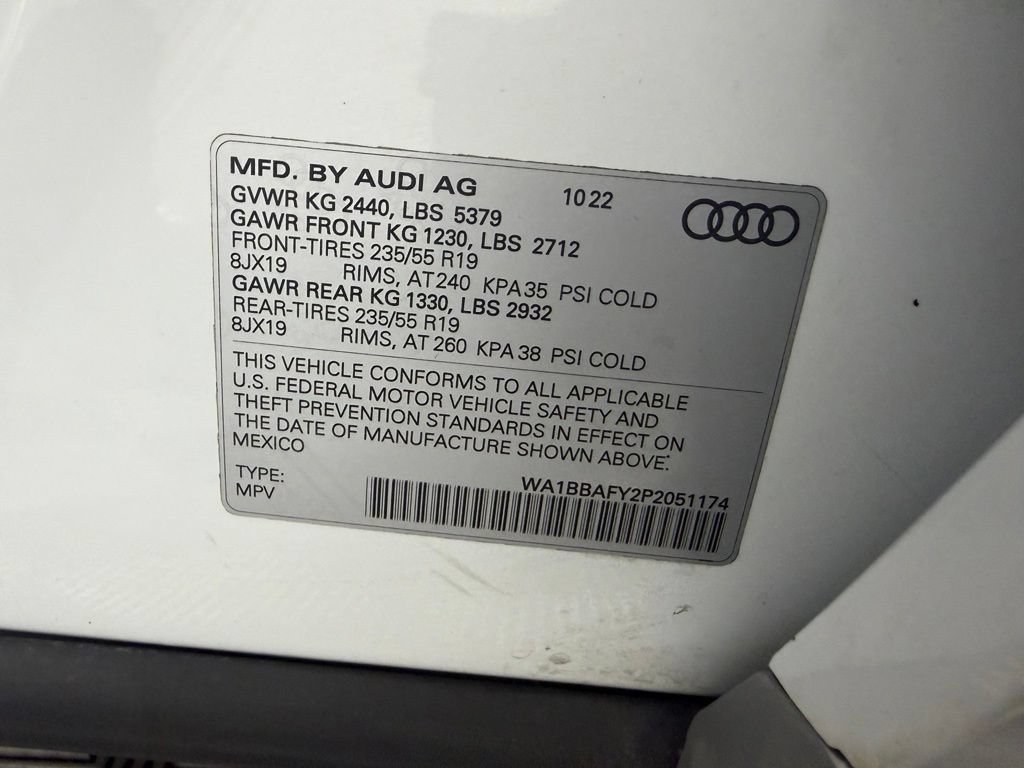 Used 2023 Audi Q5 2.0T Premium Plus w/ Premium Plus Package AWD/4WD image 33