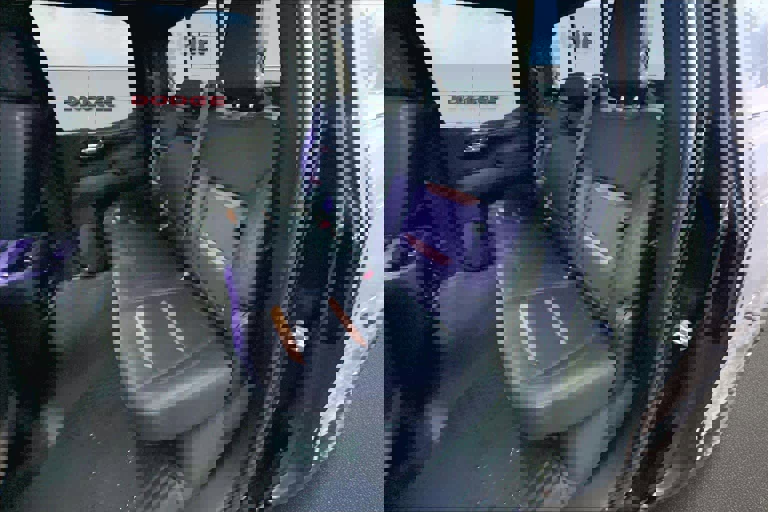 Used 2022 GMC Sierra 1500 AT4 w/ AT4 Premium Package image 13