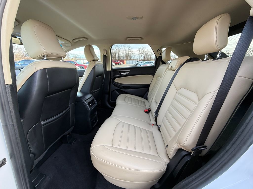 Used 2021 Ford Edge SEL image 24