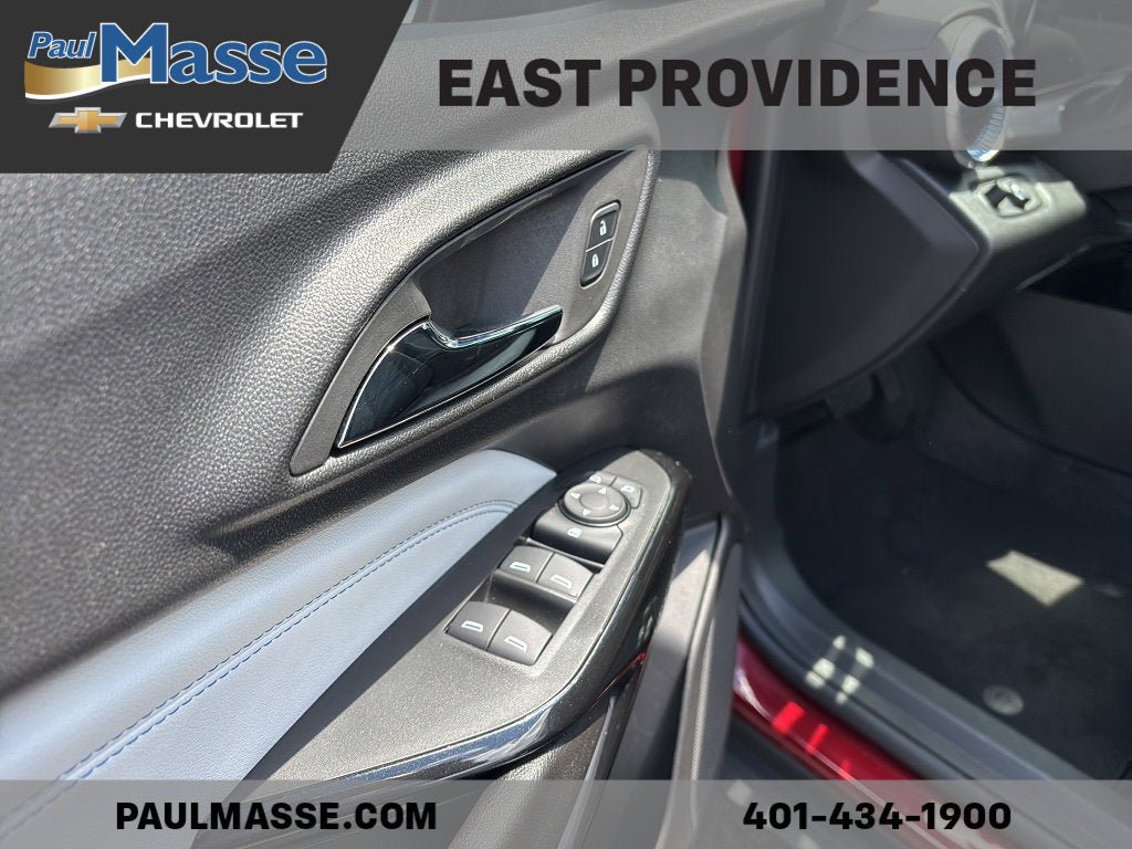 Certified 2025 Chevrolet Trax LT w/ LT Convenience Package FWD image 9