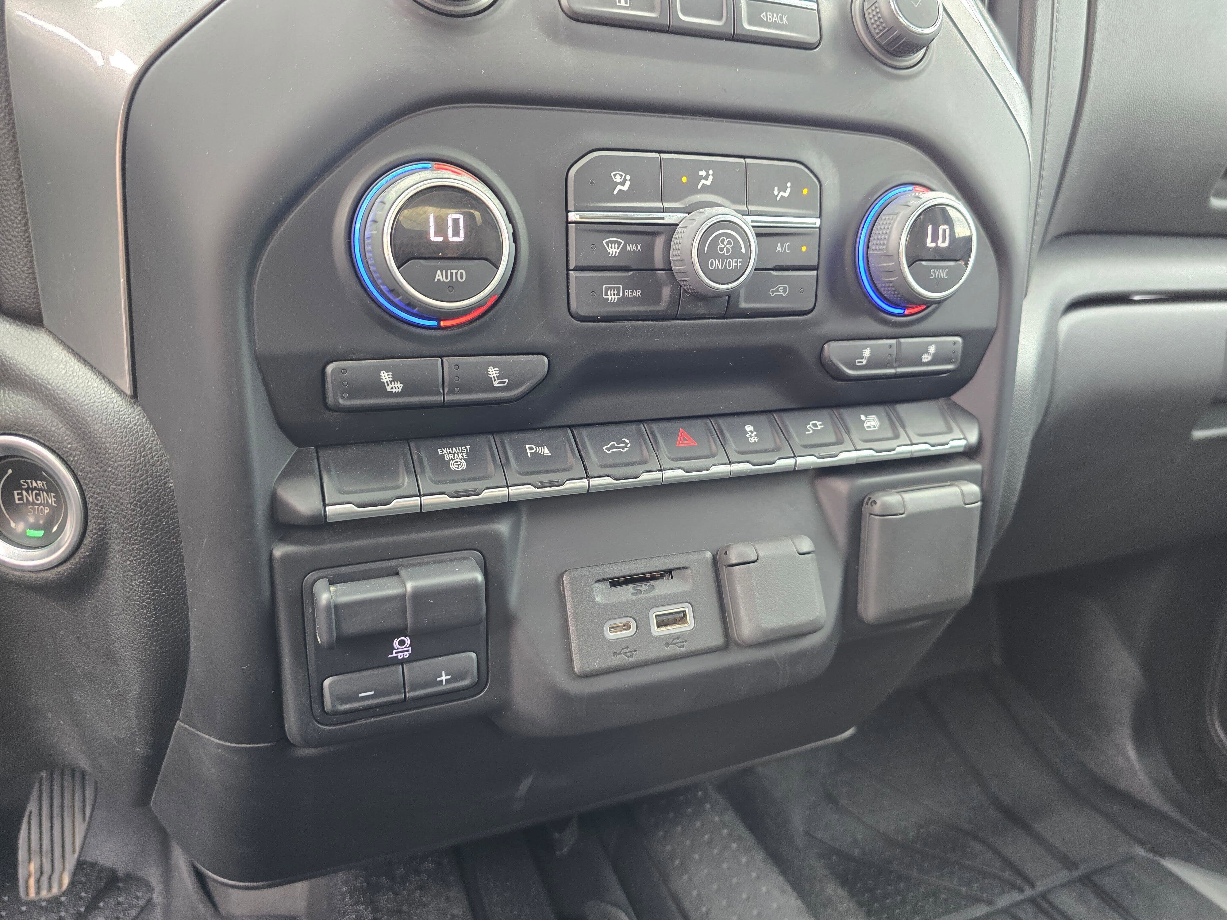 Used 2022 Chevrolet Silverado 2500 LTZ w/ Safety Package image 23