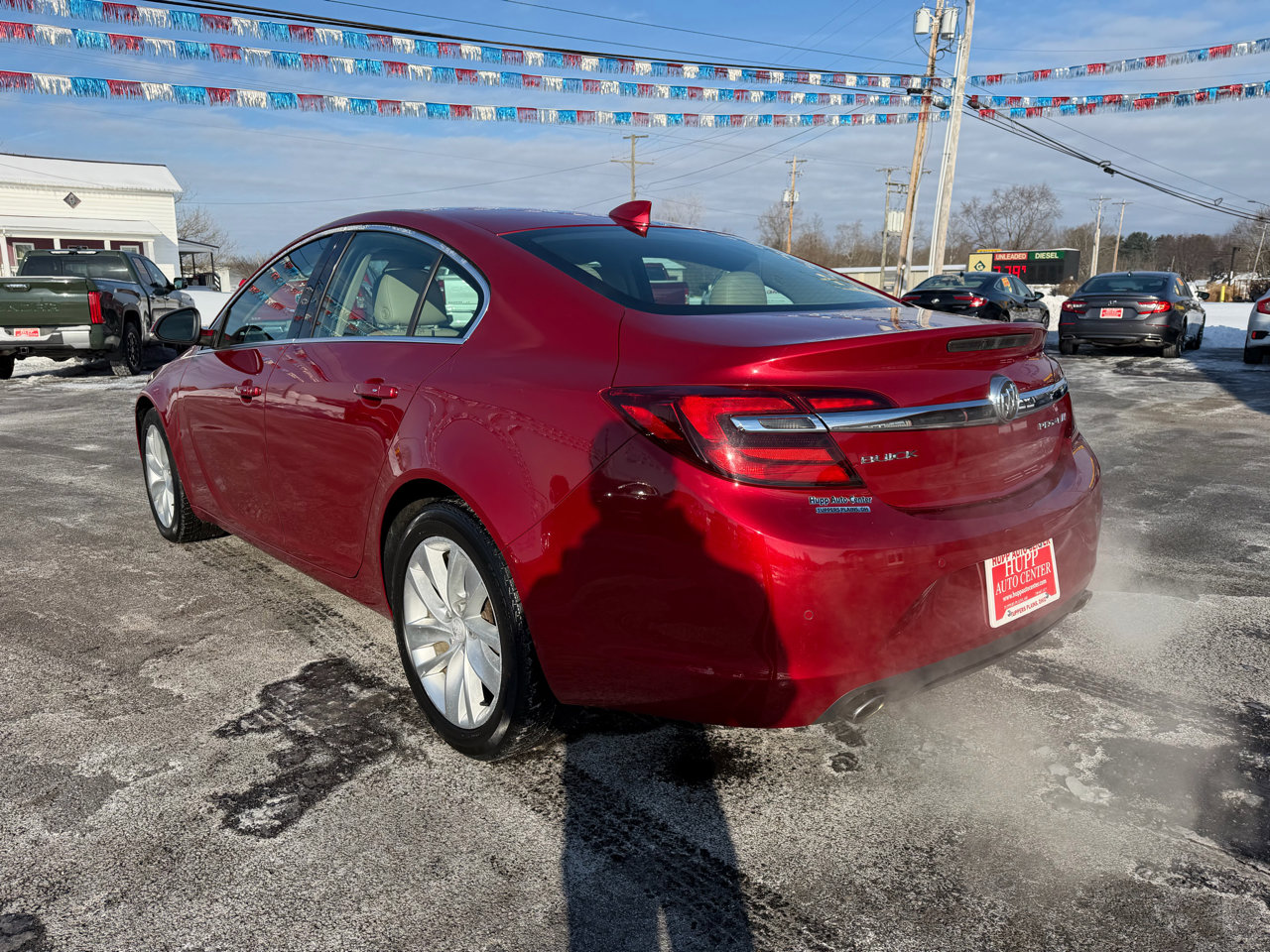 Used 2015 Buick Regal Premium w/ Experience Buick Package image 3
