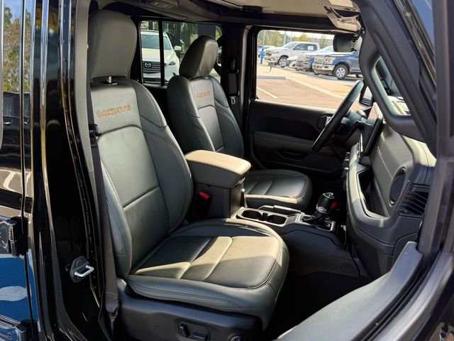 Used 2024 Jeep Gladiator Mojave w/ Safety Group image 15