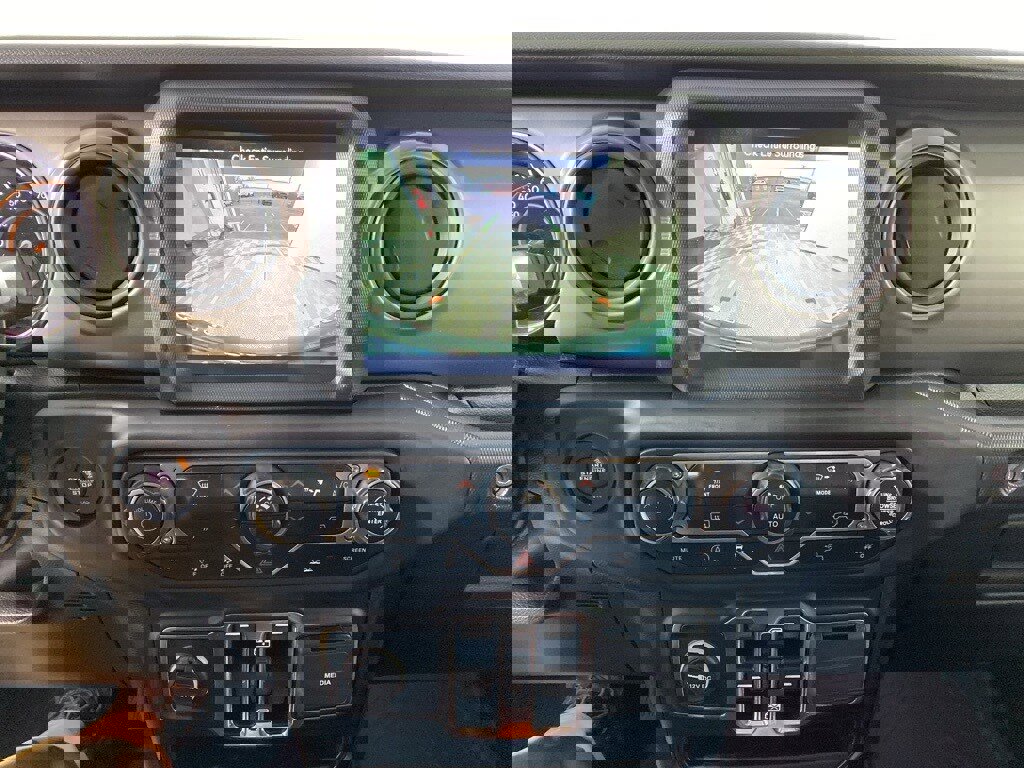 Used 2022 Jeep Wrangler Unlimited Willys image 22