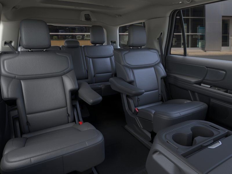 New 2026 Ford Expedition Active AWD/4WD image 12