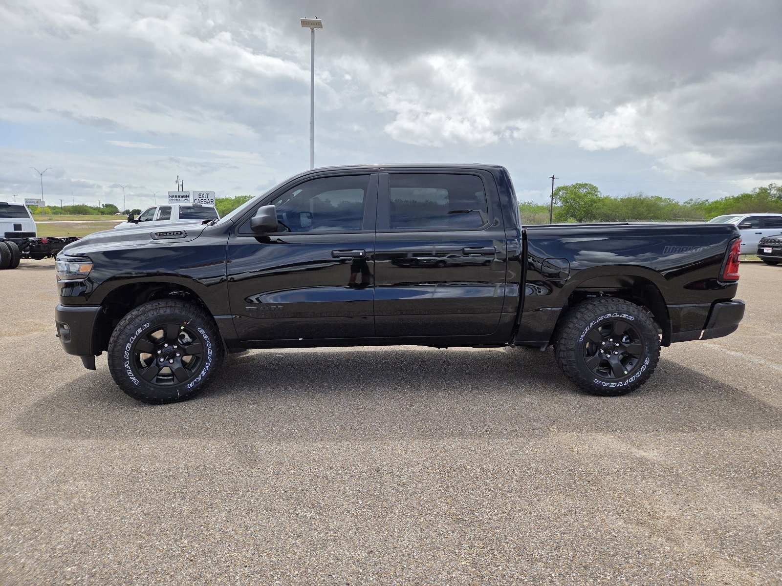 New 2026 RAM 1500 Warlock AWD/4WD image 4