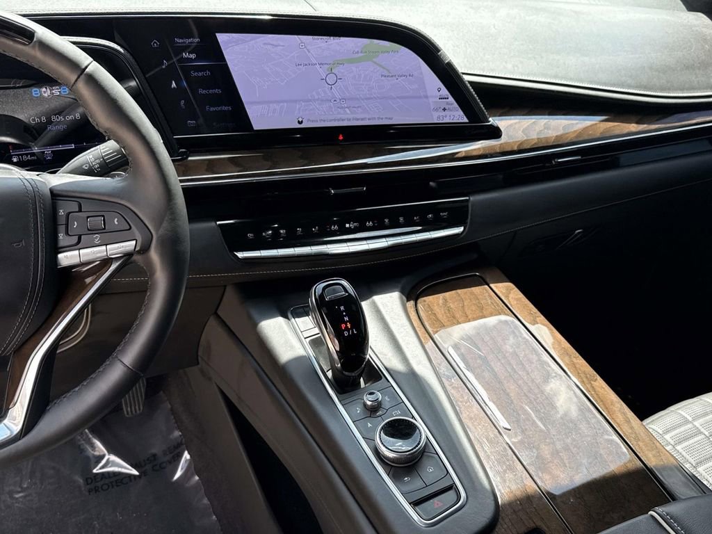 Used 2024 Cadillac Escalade Premium Luxury Platinum w/ LPO, Floor Liner Package image 9