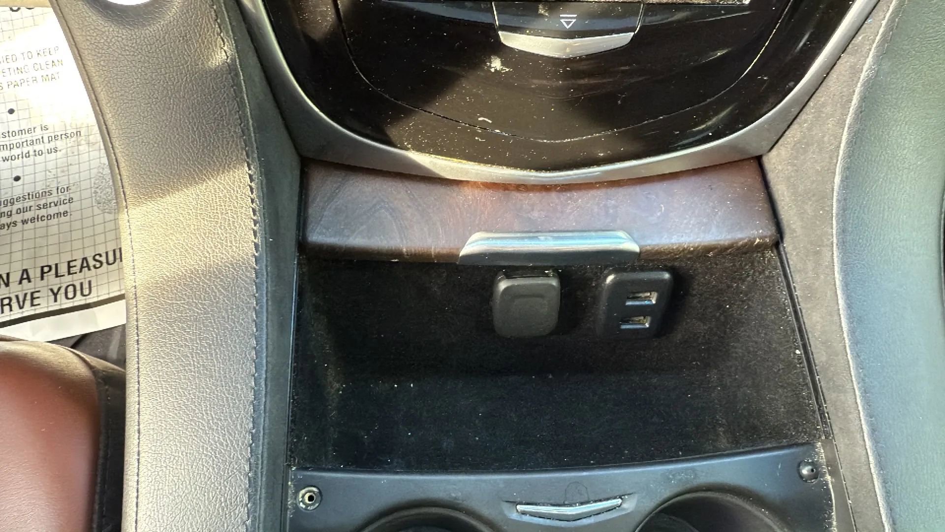 Used 2020 Cadillac Escalade Premium Luxury image 24