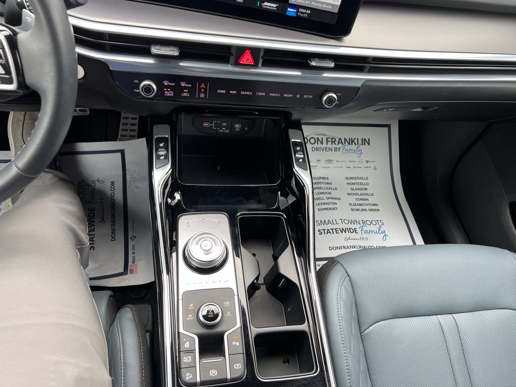 Certified 2025 Kia Sorento SX Prestige AWD/4WD image 21