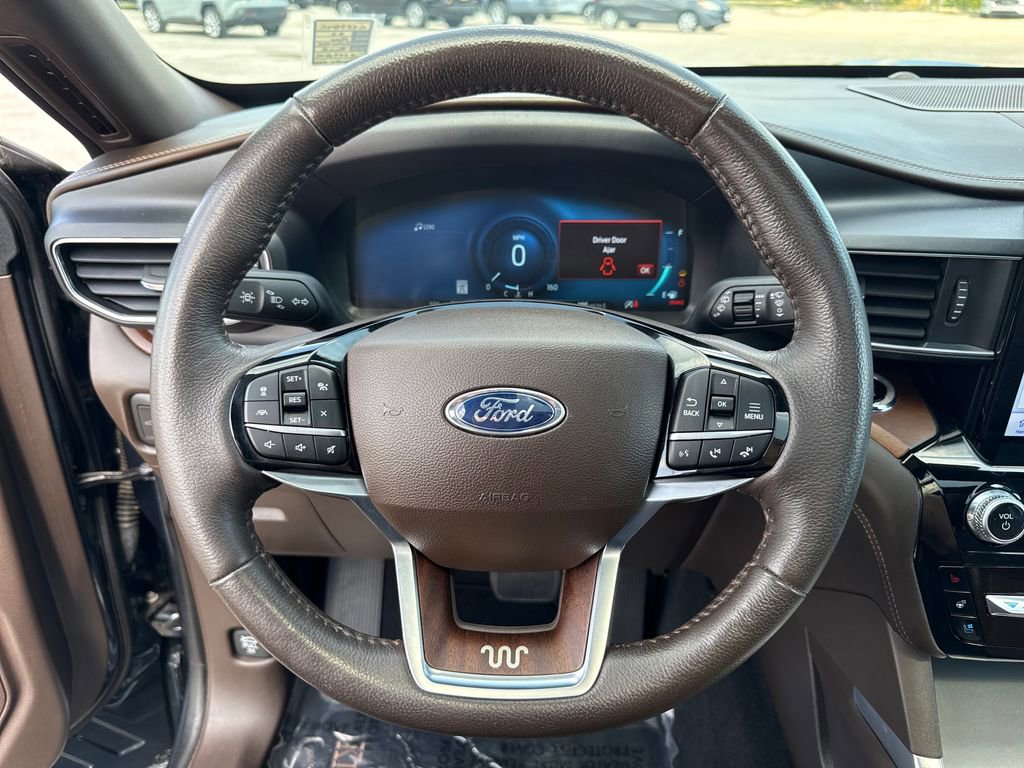 Certified 2023 Ford Explorer King Ranch w/ Technology Package image 15