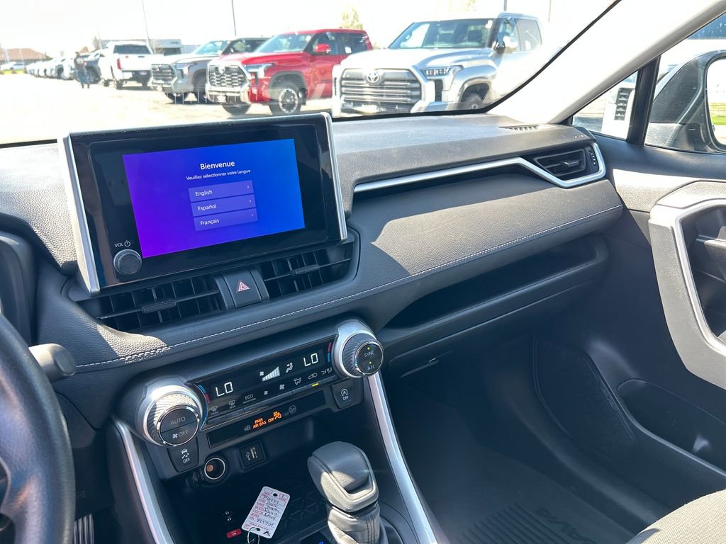 Certified 2025 Toyota RAV4 XLE AWD/4WD image 17