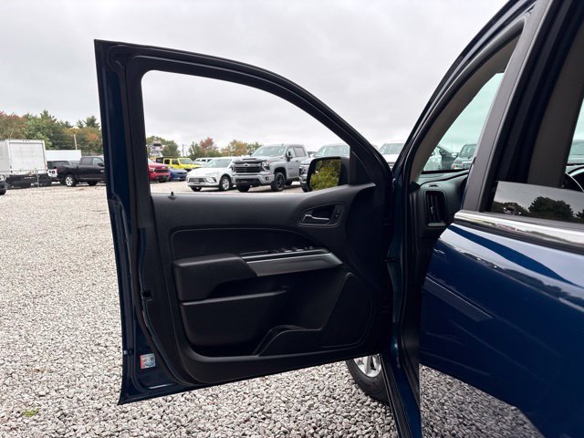 Used 2019 Chevrolet Colorado LT w/ LT Convenience Package AWD/4WD image 14