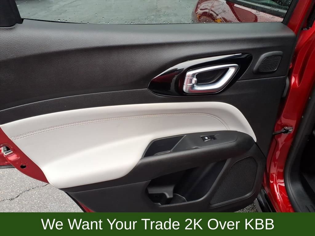 Used 2024 Jeep Compass Limited w/ Elite Group image 13