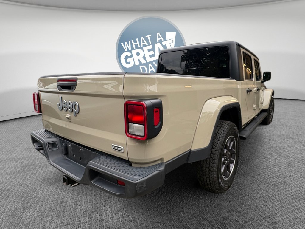 Certified 2022 Jeep Gladiator Overland w/ Popular Equipment Package AWD/4WD image 3