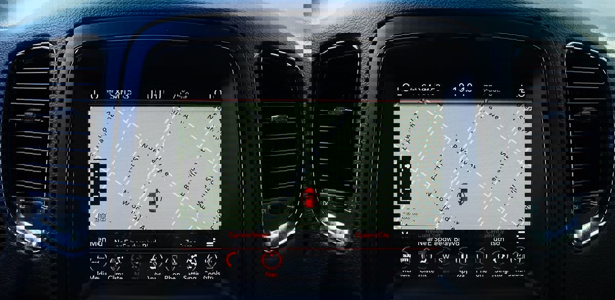 Used 2018 Dodge Durango R/T w/ Blacktop Package image 52