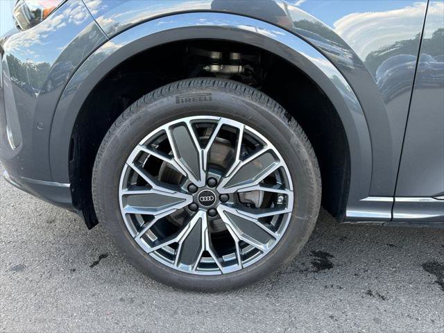 Certified 2025 Audi Q5 Premium w/ Premium Plus AWD/4WD image 20
