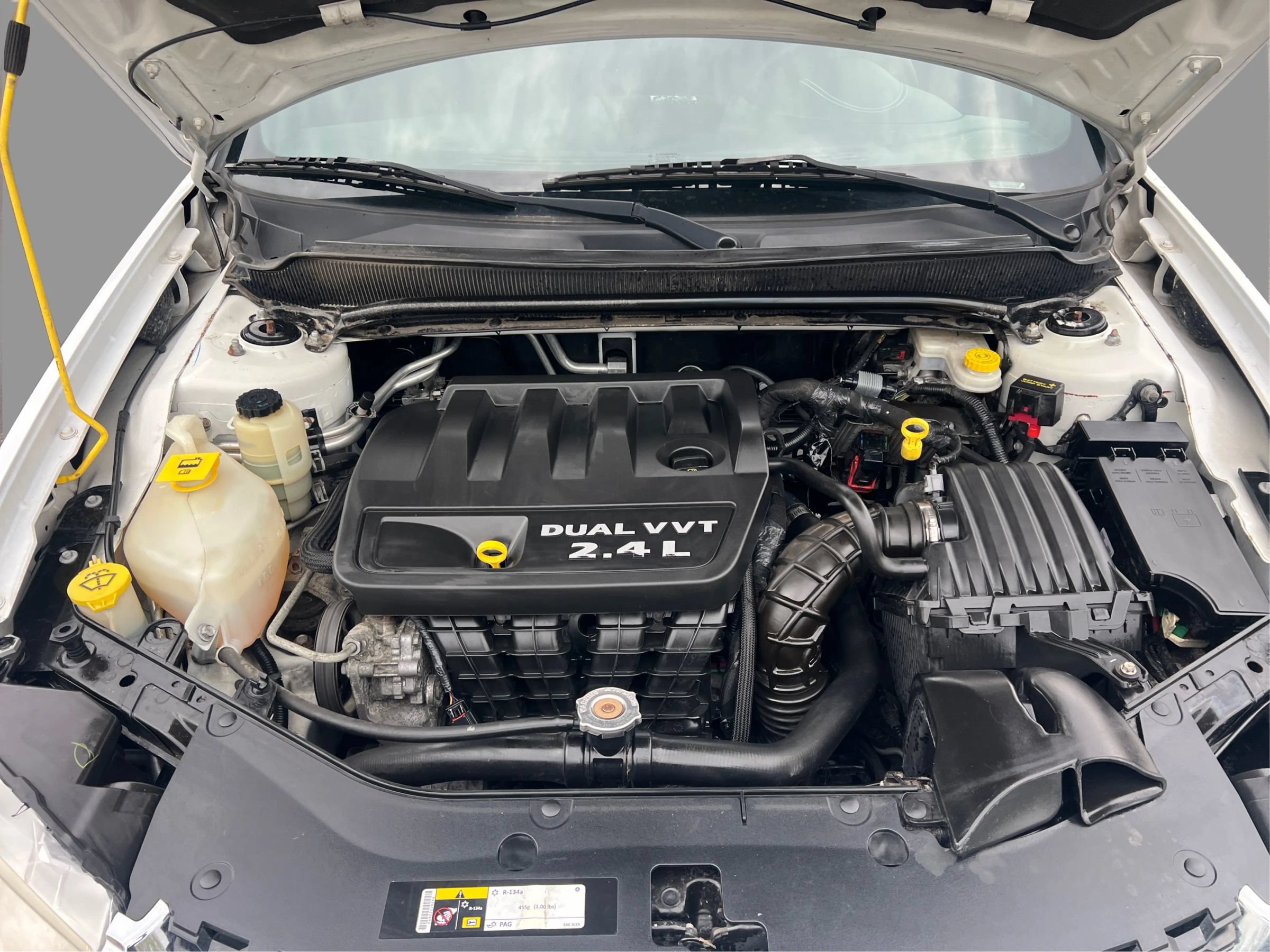 Used 2014 Dodge Avenger SE FWD image 22