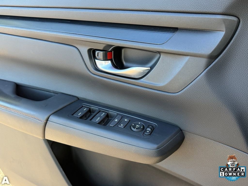 Used 2023 Honda CR-V Sport image 11