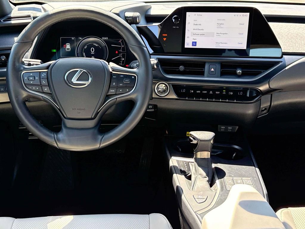 Used 2024 Lexus UX 250h F Sport AWD/4WD image 8