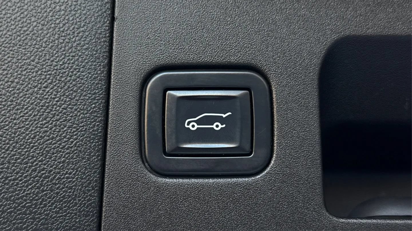 Used 2023 Cadillac XT5 Premium Luxury AWD/4WD image 56