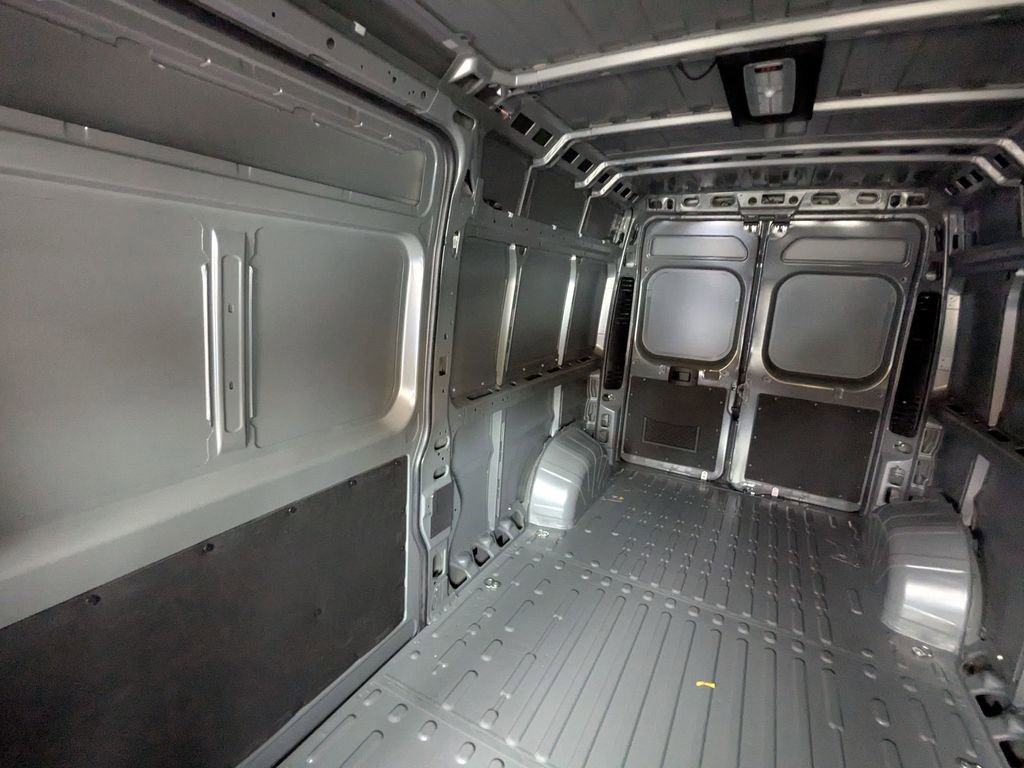 New 2026 RAM ProMaster 2500 w/ Convenience Group image 18