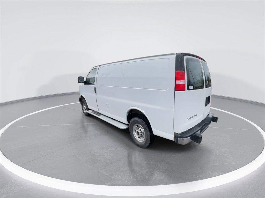 Used 2024 GMC Savana 2500 w/ Driver Convenience Package image 6