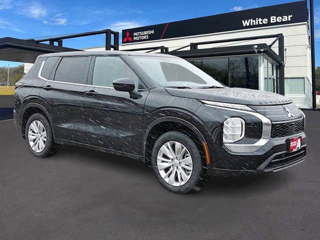 New 2026 Mitsubishi Outlander ES