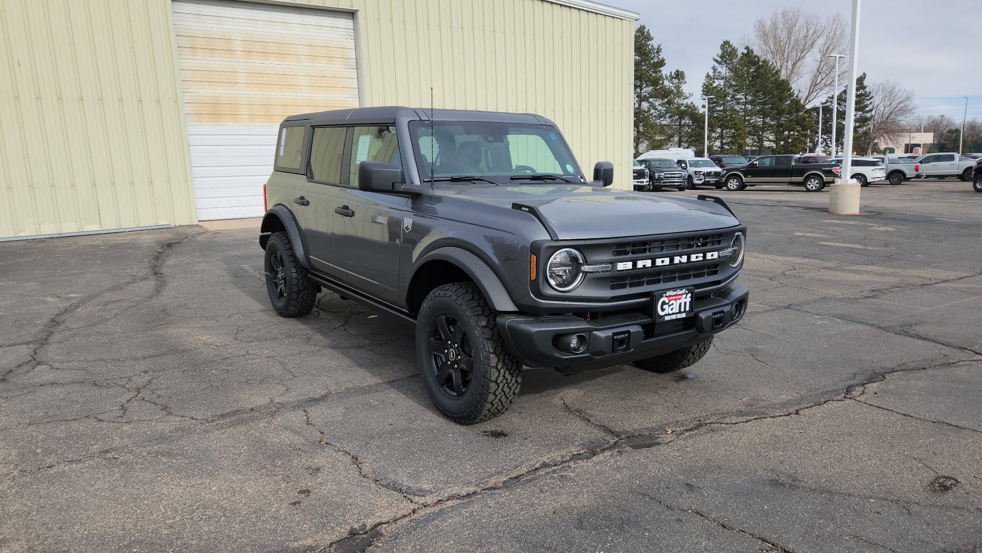 New 2025 Ford Bronco Big Bend w/ Black Diamond Package image 18