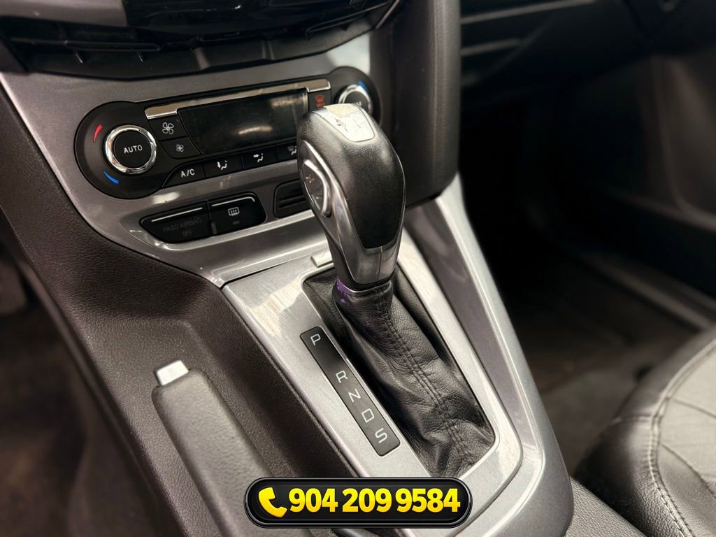 Used 2014 Ford Focus Titanium FWD image 14