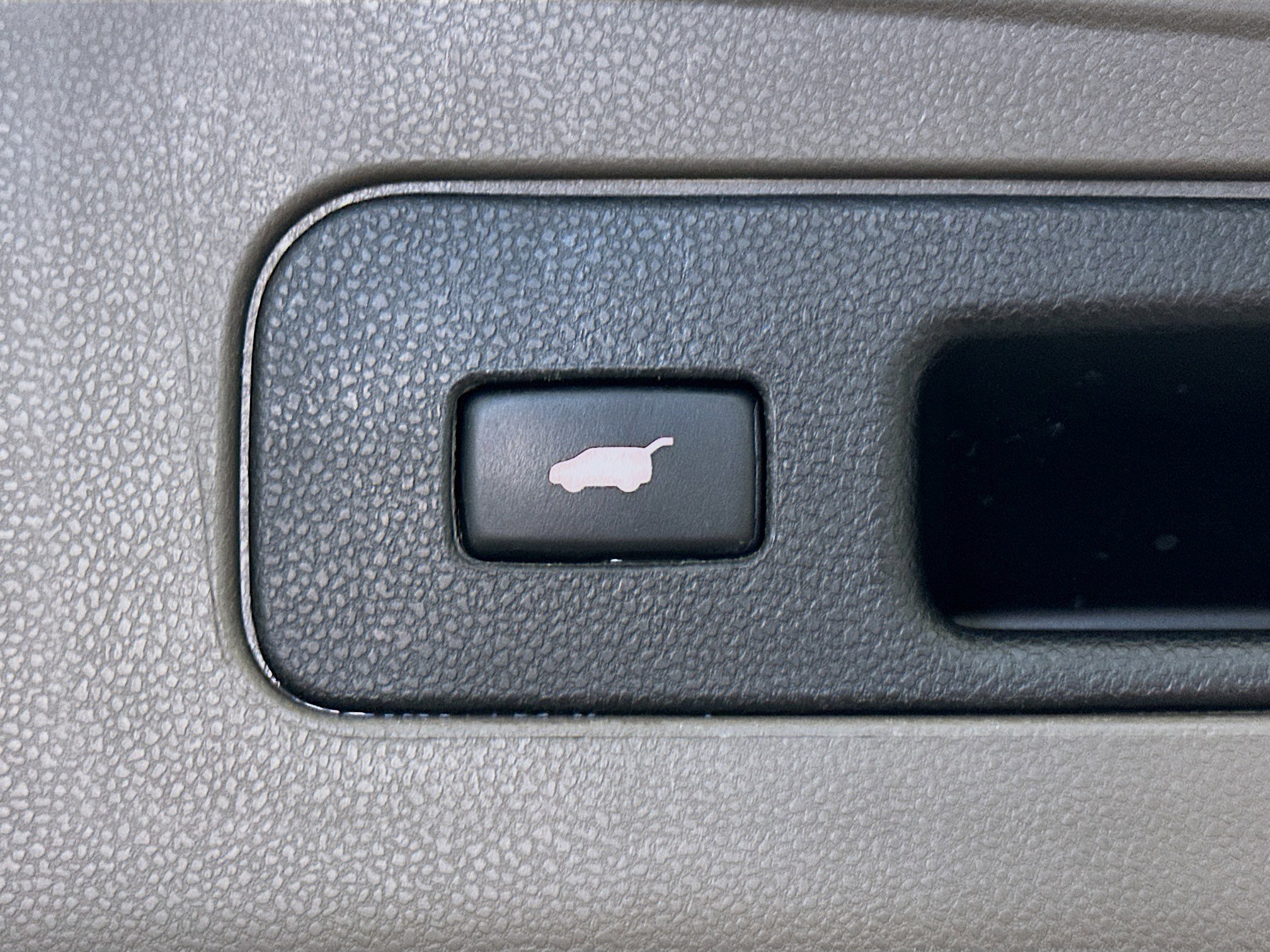 Used 2015 Honda Odyssey Touring Elite image 30