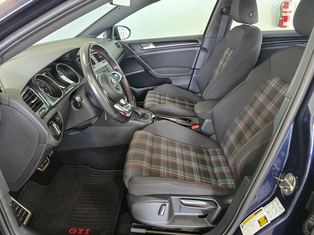 Used 2016 Volkswagen GTI S FWD image 22