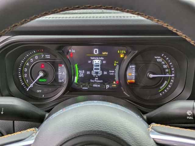 New 2024 Jeep Wrangler Unlimited Sahara AWD/4WD image 27