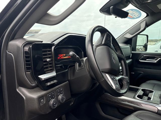 Used 2024 Chevrolet Silverado 2500 LTZ w/ LTZ Plus Package AWD/4WD image 8