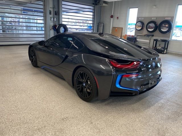 Used 2015 BMW i8 image 10