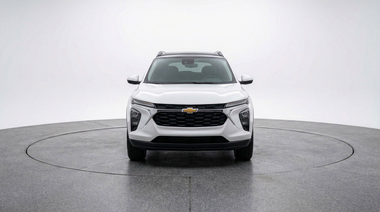 Used 2025 Chevrolet TrailBlazer LT image 2