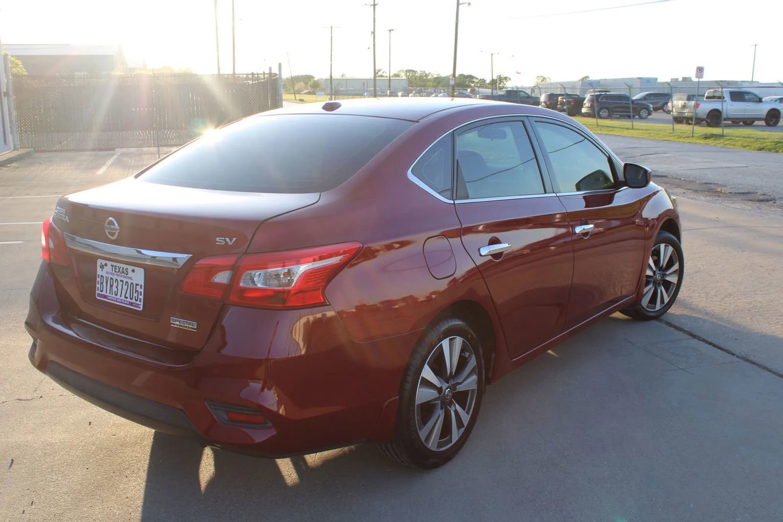 Used 2019 Nissan Sentra SV w/ Special Edition Package image 4