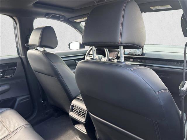 Used 2024 Honda CR-V Sport Touring image 27