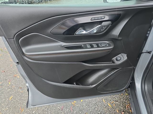 Used 2023 GMC Terrain AT4 image 26