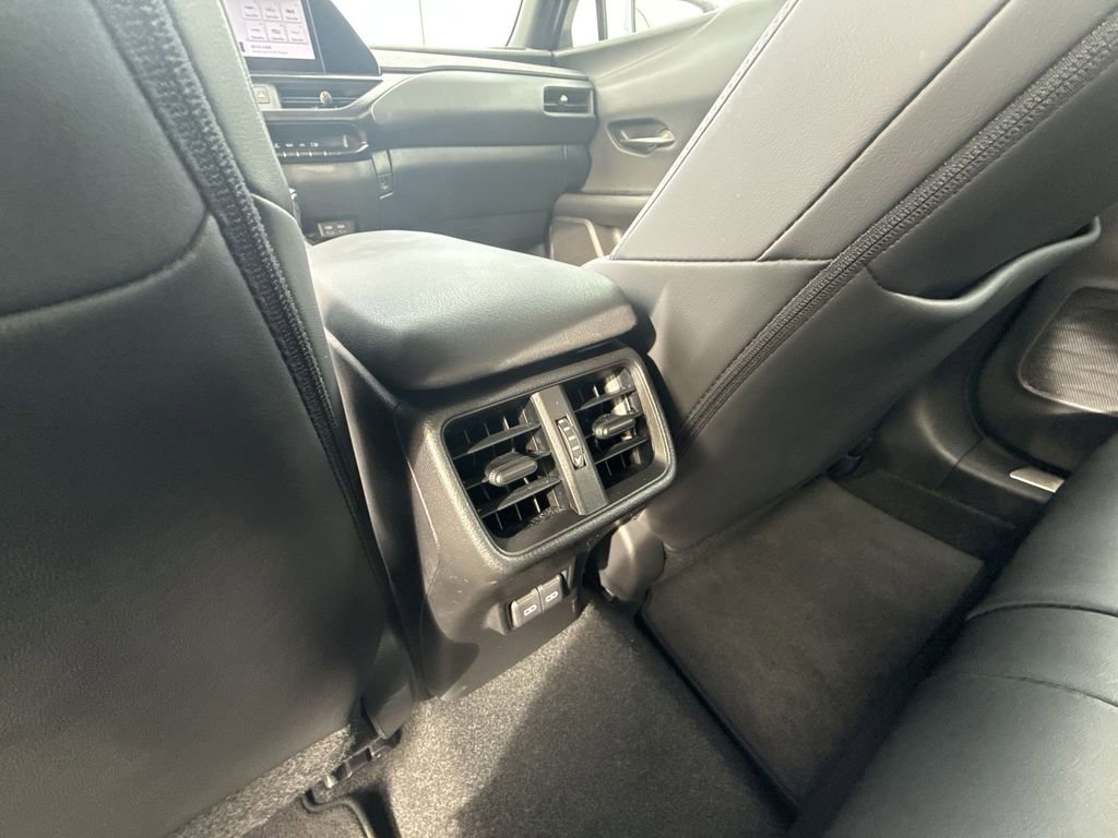 Used 2023 Lexus UX 250h AWD w/ Premium Package image 20