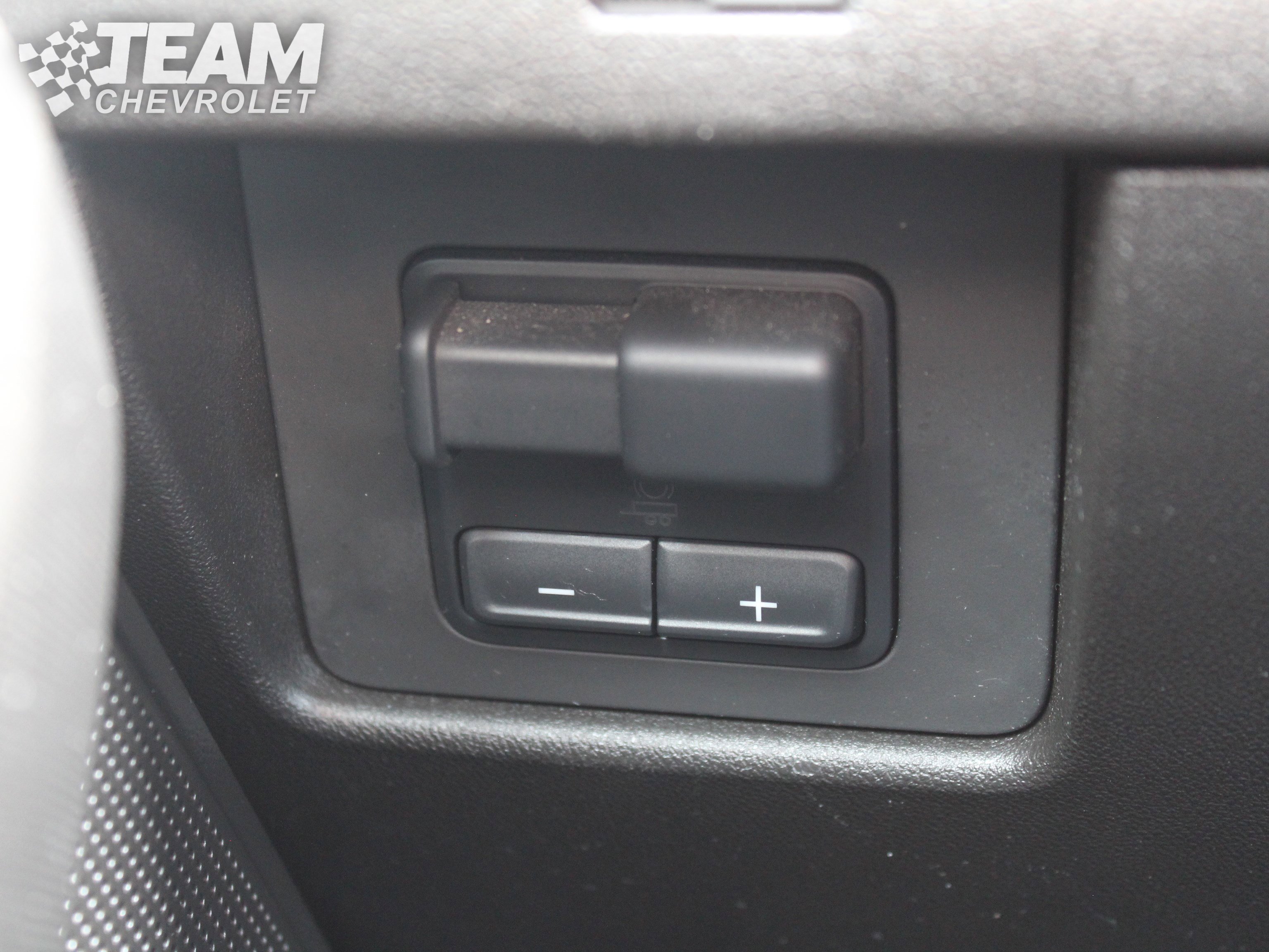 Used 2024 GMC Canyon Elevation w/ Convenience Package RWD image 20
