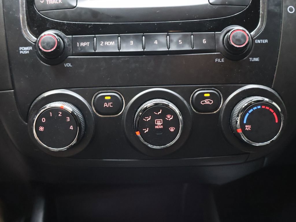 Used 2018 Kia Forte LX image 28