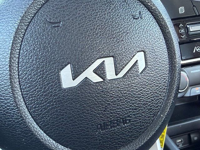 Used 2024 Kia Forte LXS image 28