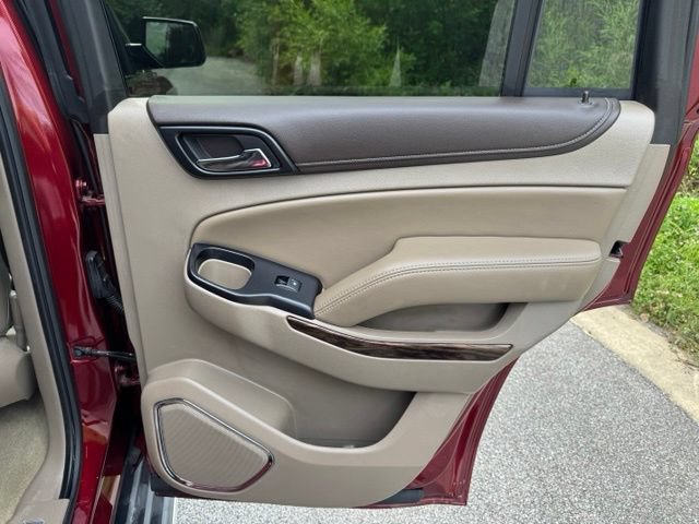 Used 2018 GMC Yukon SLT w/ Open Road Package AWD/4WD image 17