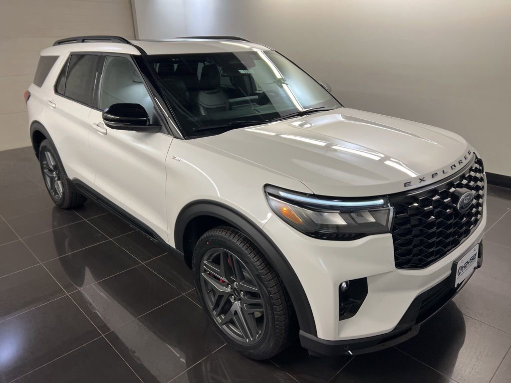 New 2026 Ford Explorer ST-Line w/ ST-Line Street Pack AWD/4WD video 1