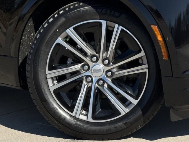 New 2026 Cadillac Lyriq Luxury RWD image 28